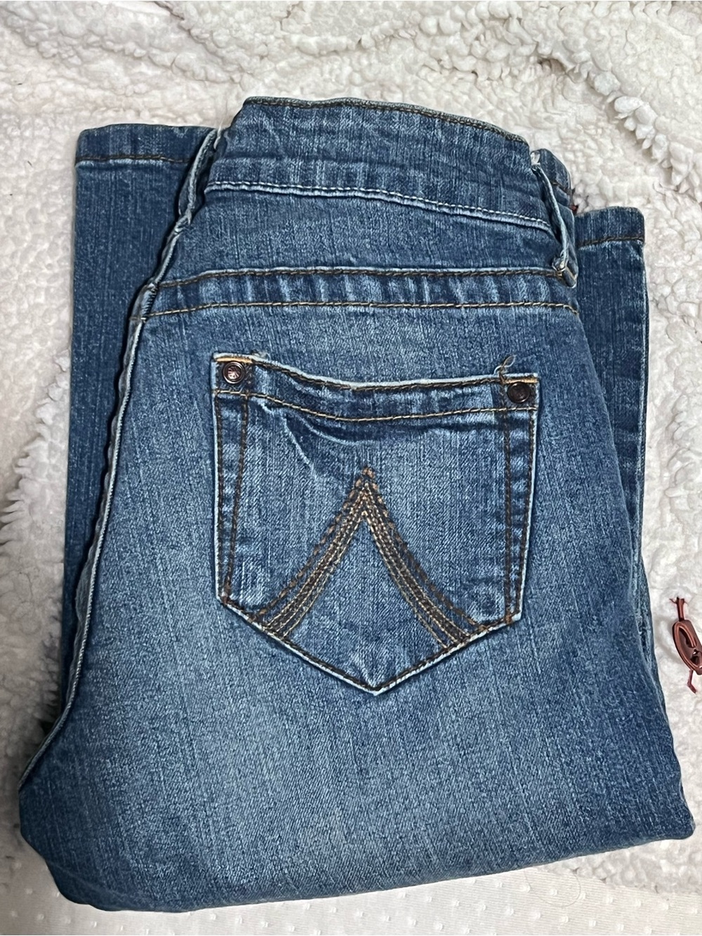 dELiA's Bailey Bootcut Jeans 26L